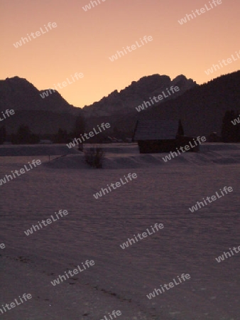 Alpspitze und Zugspitze im Abendrot