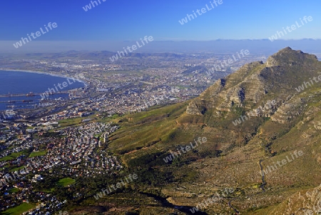 Blick vom Tafelberg auf Kapstadt am Abend, Western Cape, Westkap, S?dafrika, Afrika