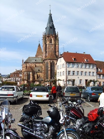 Wissembourg Stadtbild mit Parkplatz