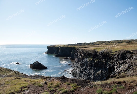 Der Westen Islands, die Klippen der Steilk?ste von Arnastapi auf der S?dseite der Halbinsel Sn?fellsnes