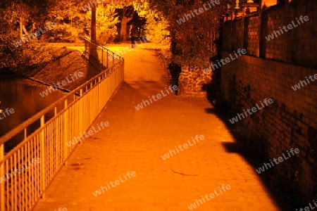 Potsdam an der Havelbucht bei Nacht