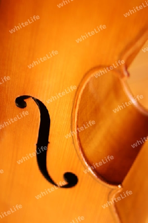 Cello Details