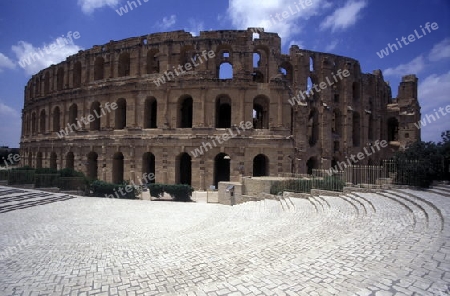 Das Kolloseum in El Jem im zentralen Tunesien in Nordafrika.