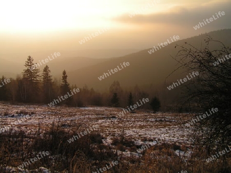 sonnenuntergang ?ber die landschaft