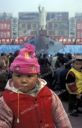 the Statue of Mao on economy fair in the city Square of Chengdu in the provinz Sichuan in centrall China.