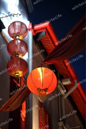 Asiatische Laternen in einem Laden im Chinatown und Altstadt von Singapur im Inselstaat Singapur in Asien. 