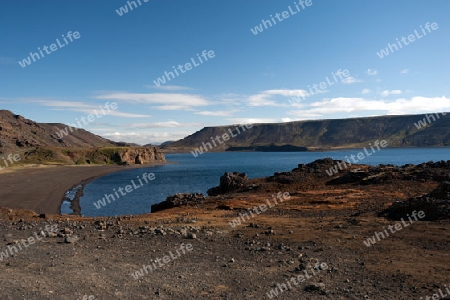 Der S?dwesten Islands, s?dlich von Reykjavik, am See Kleivarvatn in Richtung "Blaue Lagune"