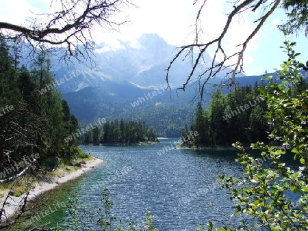 Eibsee mit Zugspitze