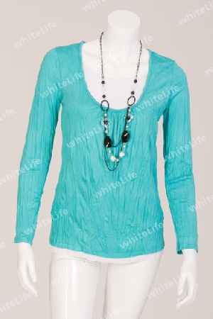 T-Shirt Mint mit Kette 