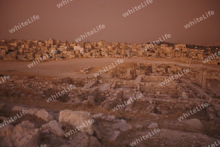 The Ruins of the citadel Jabel al Qalah in the City Amman in Jordan in the middle east.