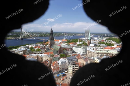 Europa, Osteuropa, Baltikum, Lettland, Riga, Hauptstadt, Altstadt, Uebersicht, Daugava Fluss, Sicht von der Akademie der Wissenschaften,     
Die Sicht vom Turm der Akademie der Wissenschaften auf die Altstadt von Riga der Hauptstadt von Lettland im 