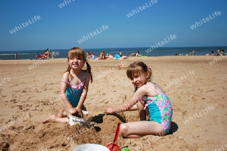 am Strand  on the beach