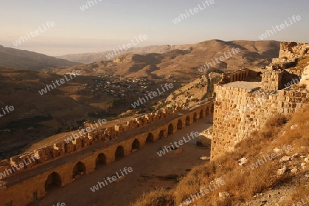 ASIEN, NAHER OSTEN, JORDANIEN, KARAK, CASTLE,BURG, FESTUNG,Das Karak Castle oder die Karak Burg im Dorf Karak auf der Koenigsstraase im Zentrum von Jordanien im Oktober 2007.  (KEYSTONE/Urs Flueeler) 