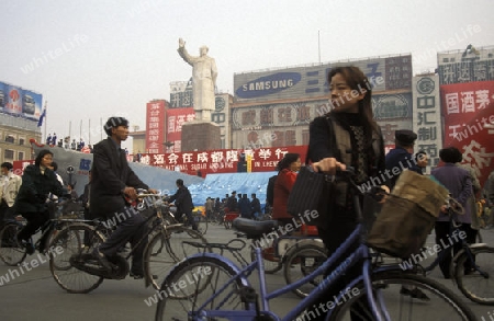 the Statue of Mao on economy fair in the city Square of Chengdu in the provinz Sichuan in centrall China.