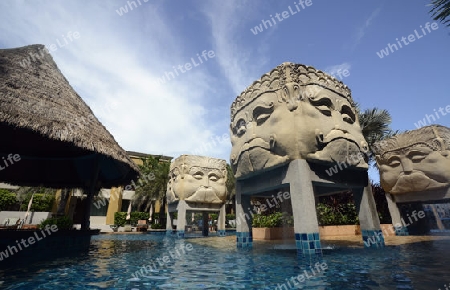 Die Hotel Pool Anlage des Rawai Palm Beach Resort in Rawai Beach im sueden der Insel Phuket im sueden von Thailand in Suedostasien.
