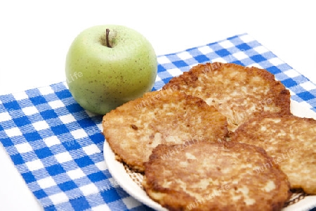 Pfannkuchen mit Apfel