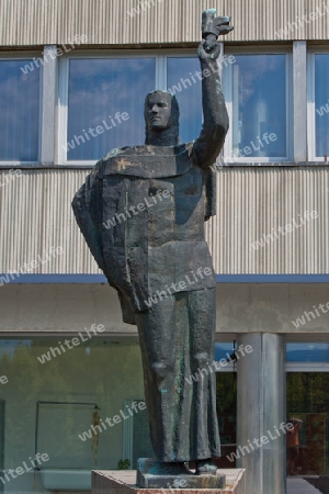 Statue vor der Slowakischen Nationalbibliothek in Martin