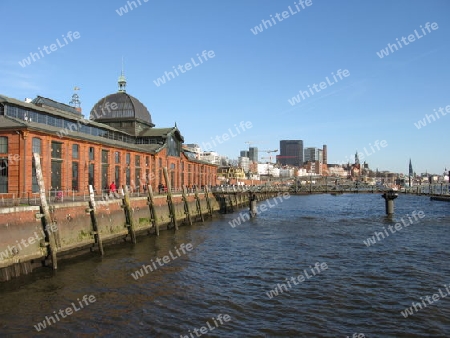 Stadtpanorama mit Fischauktionshalle