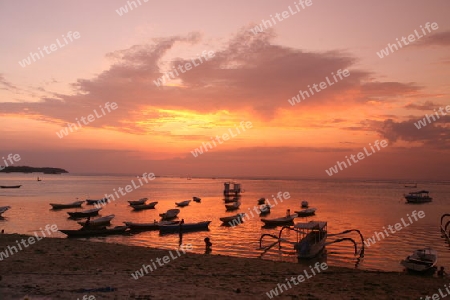 Asien, Suedost, Indonesien, Bali, Insel, Nusa Lembongan, Landschaft, Natur, Meer, Kueste, Abend, Strand, Beach,  (Urs Flueeler) 