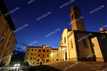 The old town of Pallanza near to Verbania on the Lago maggiore in the Lombardia  in north Italy. 