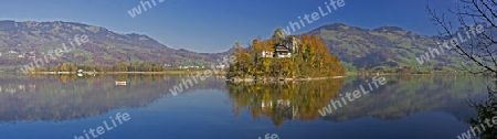 Spiegelung am Lauerzersee