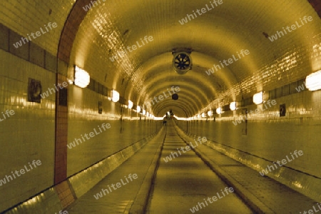 alter Elbtunnel