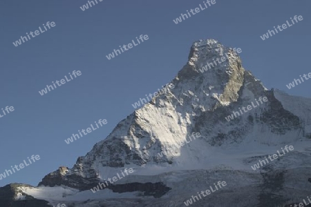 Matterhorn und Mond