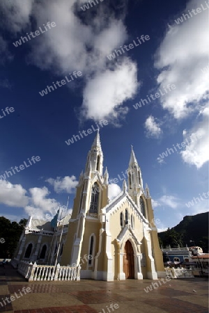 Suedamerika, Karibik, Venezuela, Isla Margarita, El Valle del Espiritu Santo, Altstadt, Plaza Bolivar, Catedral, Kathedrale, Kirche, Iglesia de la Virgen del Valle,  Wallfahrtsort, Architektur,        