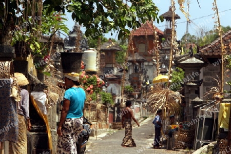 Asien, Suedost, Indonesien, Bali, Insel, Nusa Lembongan, Jungutbatu, Dorf, Hauptort, Altstadt, Tempel, Gasse, Dorf, Architektur, Alltag, Tradition, Kultur,     (Urs Flueeler) 