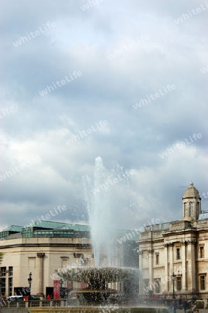 Trafalgar Square, National Gallery