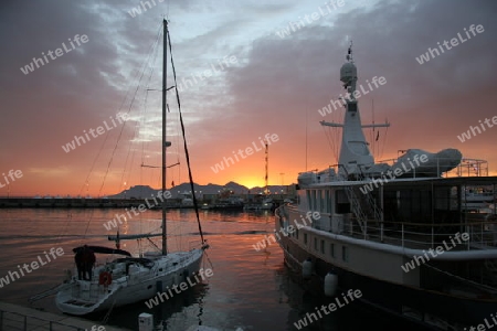 Im Hafen von Cannes