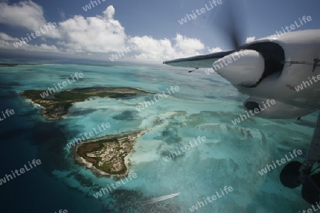 Suedamerika, Karibik, Venezuela, Los Roques, Insel, Atoll, Archipfel, Luftbild, Wolken, Klima, Meer, Wetter, Reef, Flugeug, Reisen, Ferien, 