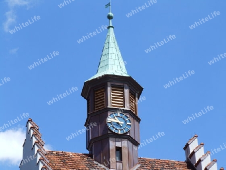 Turm des Staufener Rathauses