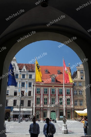 Der Stray Rynek Platz  in der Altstadt von Wroclaw oder Breslau im westen von Polen.