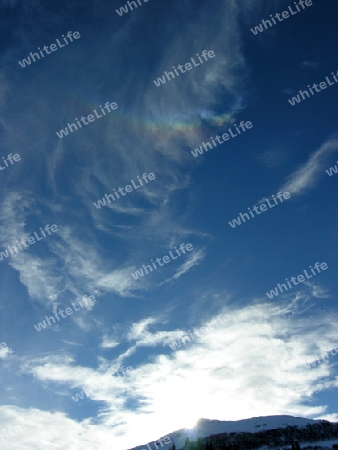 Feine Wolken am Himmel