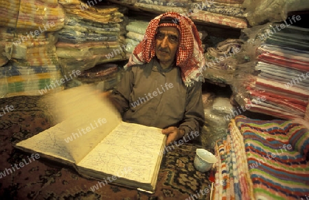 Auf dem Souq oder Markt in der Altstadt von Damaskus in der Hauptstadt von Syrien.