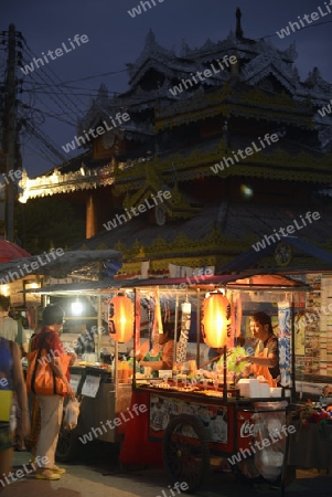 Eine Strassenkueche im Dorf  Pai im norden von Thailand in Suedostasien.