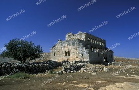 Die Basilika von Mushabbak bei Aleppo im Norden von Syrien im Mittleren Osten in Arabien.