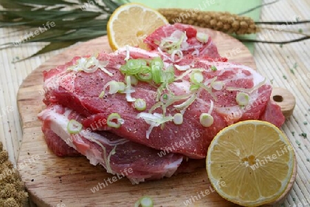 rohes Schweinefleisch