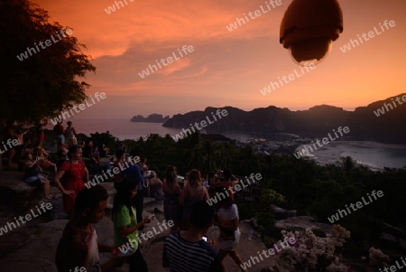 The view from the Viewpoint on the Town of Ko PhiPhi on Ko Phi Phi Island outside of the City of Krabi on the Andaman Sea in the south of Thailand. 