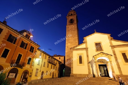 The old town of Pallanza near to Verbania on the Lago maggiore in the Lombardia  in north Italy. 