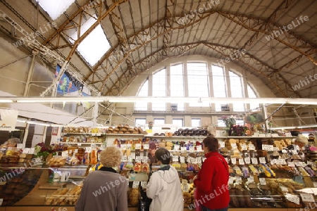 Die Markthalle in der Altstadt von Riga der Hauptststadt von Lettland im Baltikum in Osteuropa.  