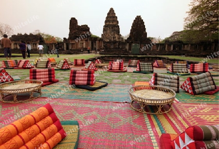 Die Khmer Tempel Anlage von Phimai bei Khorat in der provinz Nakhon Ratchasima im Nordosten von Thailand im Suedwesten von Thailand in Suedostasien.