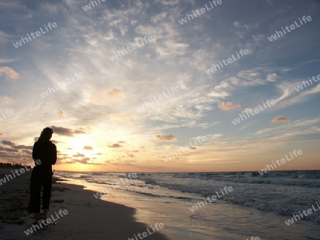 Frau am Strand