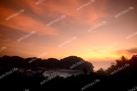 The view from the Viewpoint on the Town of Ko PhiPhi on Ko Phi Phi Island outside of the City of Krabi on the Andaman Sea in the south of Thailand. 