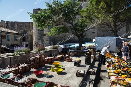 Markt in Gordes, S?dfrankreich