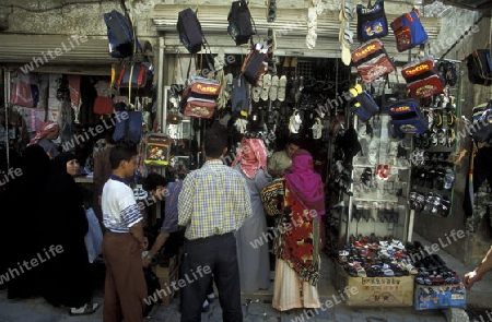 Auf dem Souq oder Markt in der Altstadt von Damaskus in der Hauptstadt von Syrien.