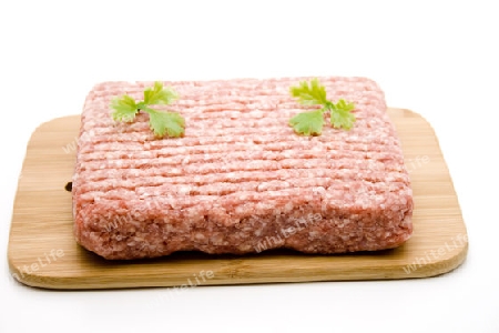 Hackfleisch mit Petersilie