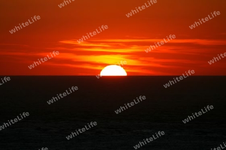 Sonnenuntergang am Atlantik