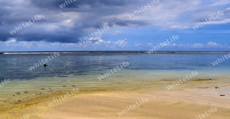 Sunny day beach view on the paradise islands Seychelles.